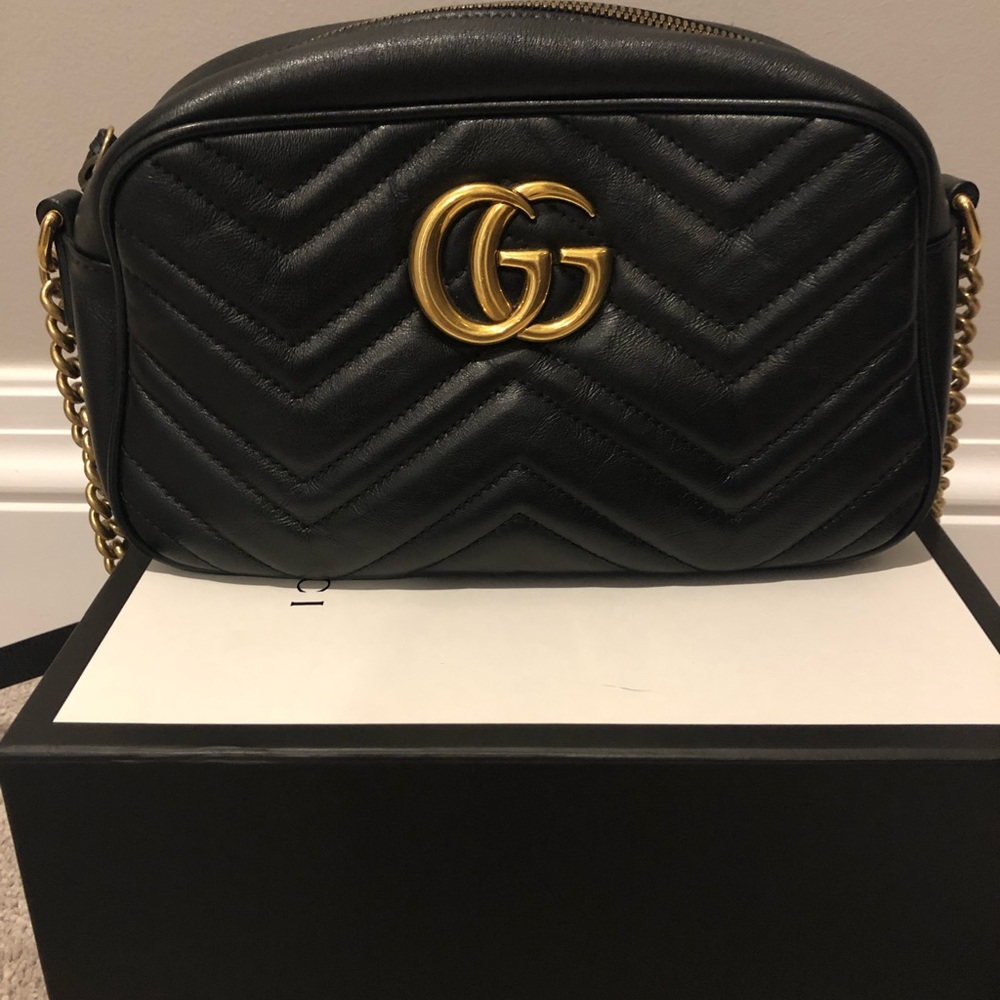 Gucci Marmont bag (authentic)